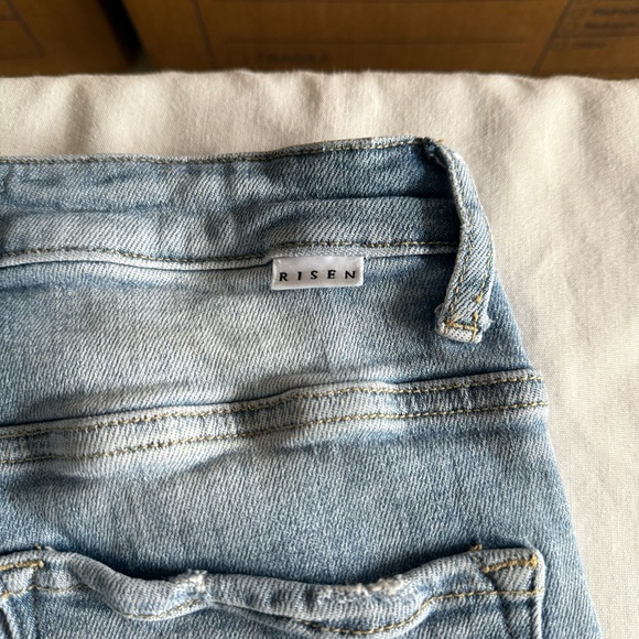 Risen Jeans Straight Leg Distressed High Rise Light Wash Festival Womens 3/26 - Picture 6 of 13